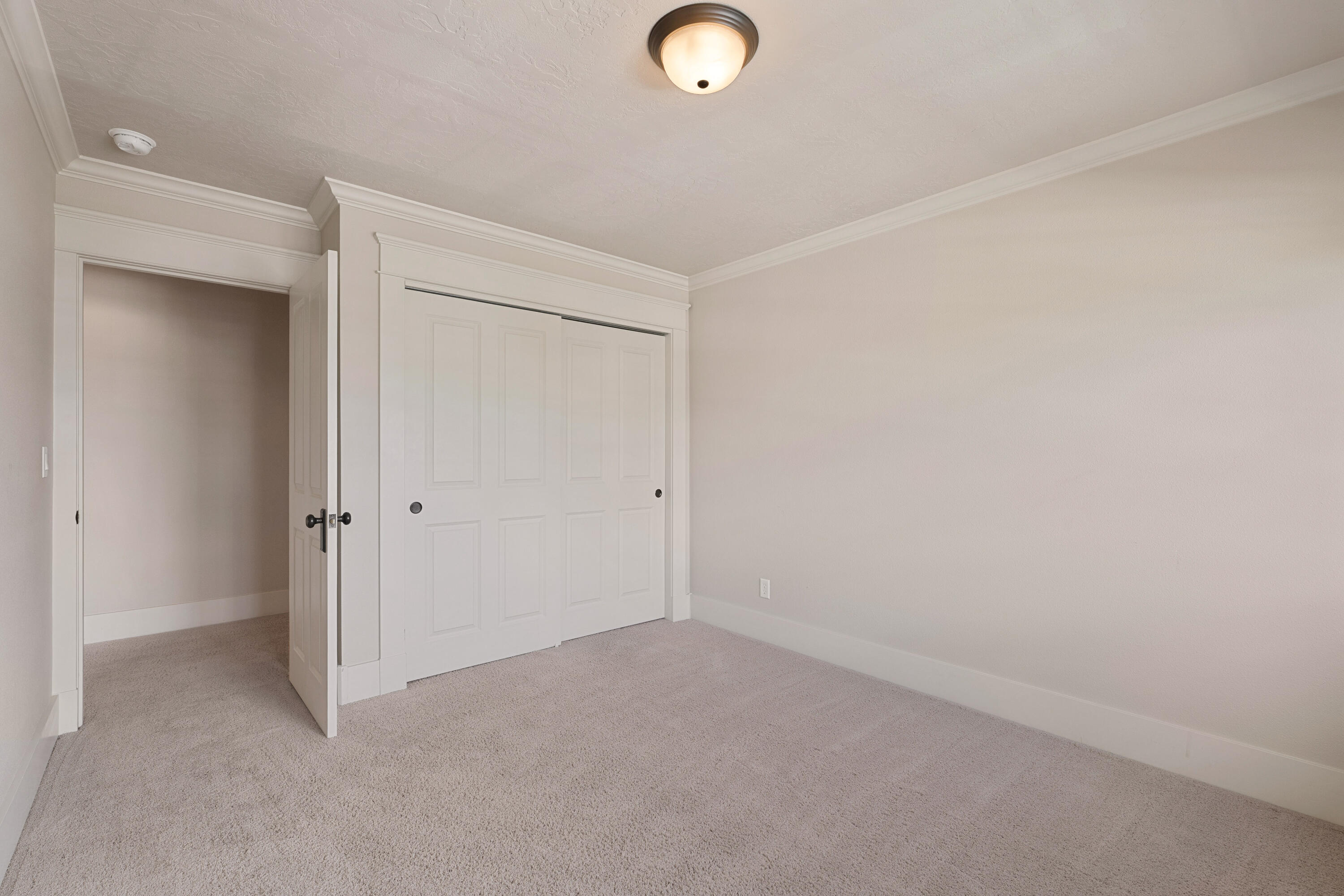 3384 Northeast Wild Rivers Loop Bend, OR 97701 - Photo 29 of 41 Gallery Image 29