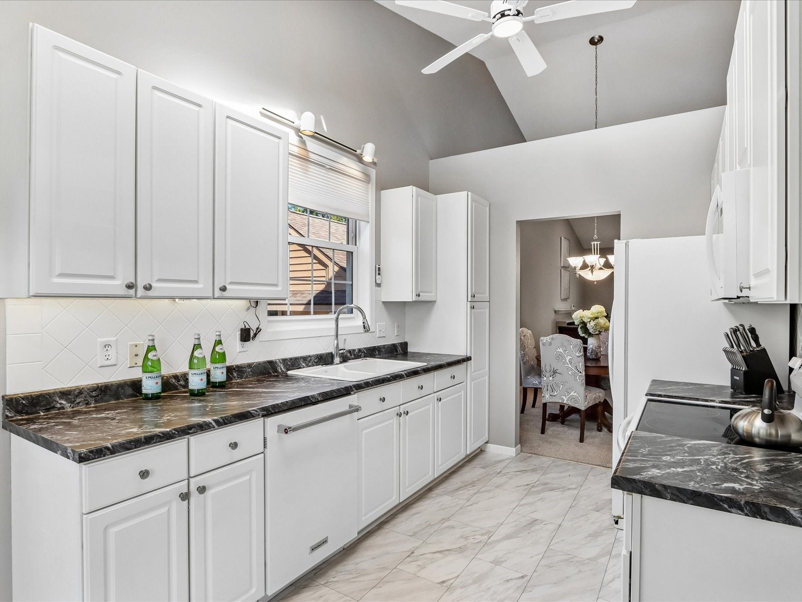 801 East Post Road Southeast Cedar Rapids, IA 52403 - Photo 7 of 29 Gallery Image 7