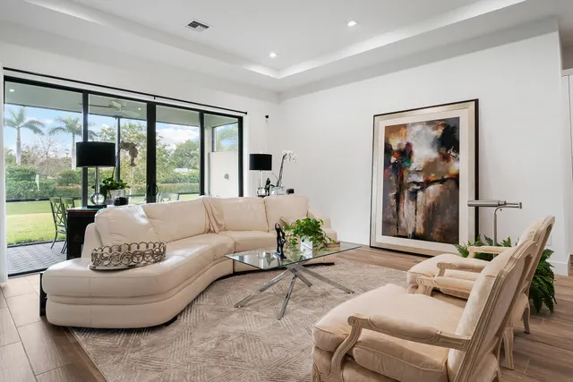 $9,150 | 2958 Gin Berry Way, West Palm Beach, FL 33401