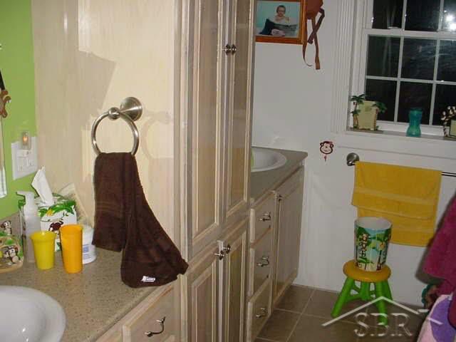 12649 Marshall Road Birch Run, MI 48415 - Photo 9 of 16 20070916-8.JPG