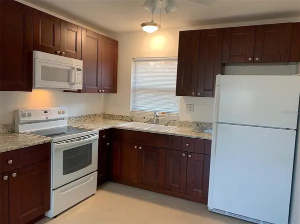 $1,690 | 313 North Jupiter Avenue, Clearwater, FL 33755