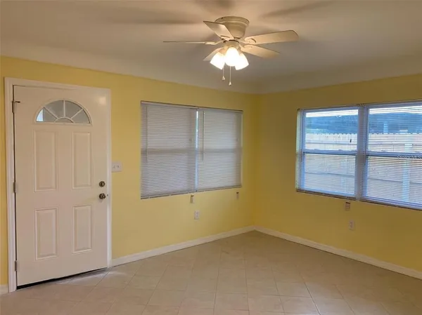 $1,690 | 313 North Jupiter Avenue, Clearwater, FL 33755