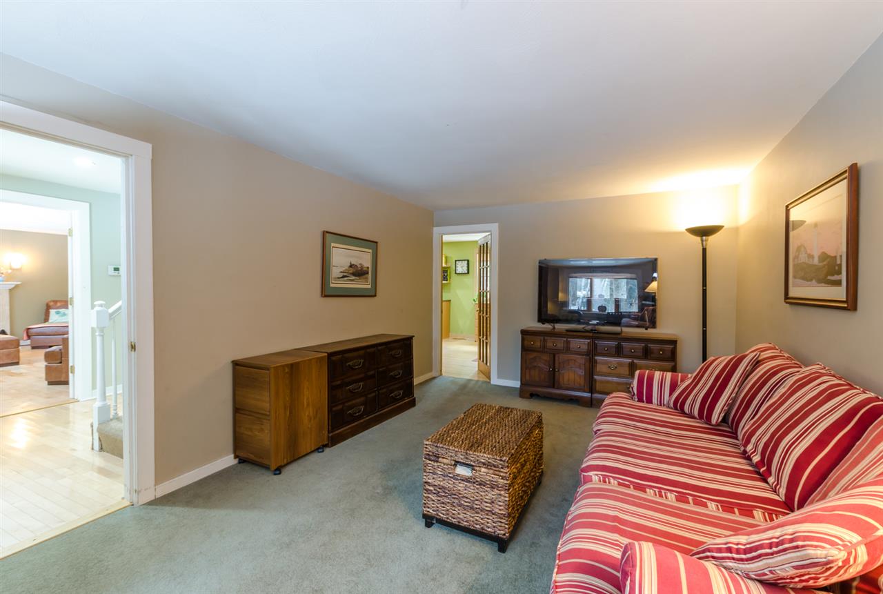 7 Shadow Lane Amherst, NH 03031 - Photo 21 of 40