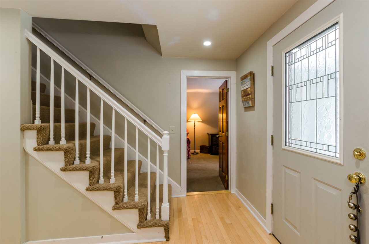 7 Shadow Lane Amherst, NH 03031 - Photo 25 of 40