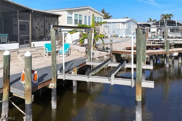 $369,900 | 3070 Harpoon Lane, St. James City, FL 33956