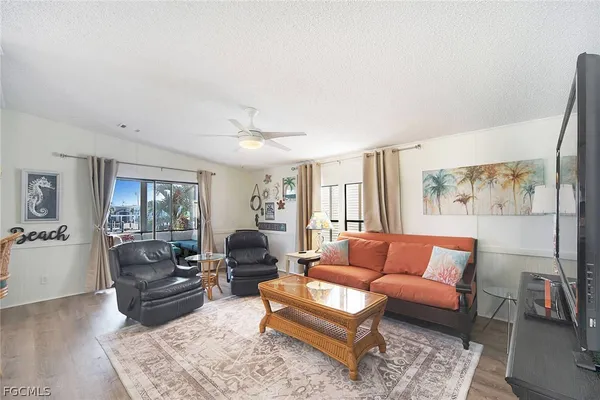 $369,900 | 3070 Harpoon Lane, St. James City, FL 33956