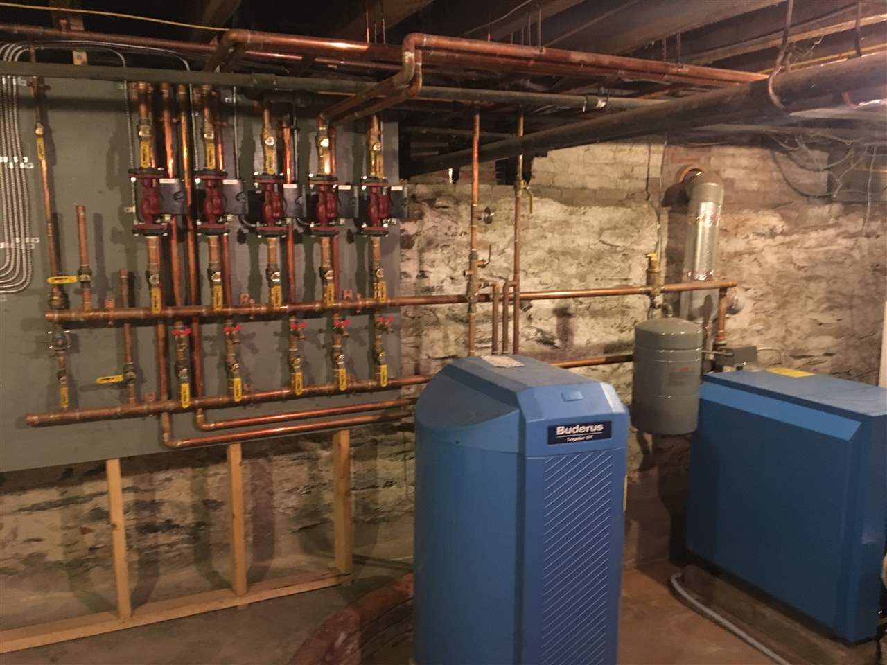 2 Pine Street Windsor, VT 05089 - Photo 19 of 23