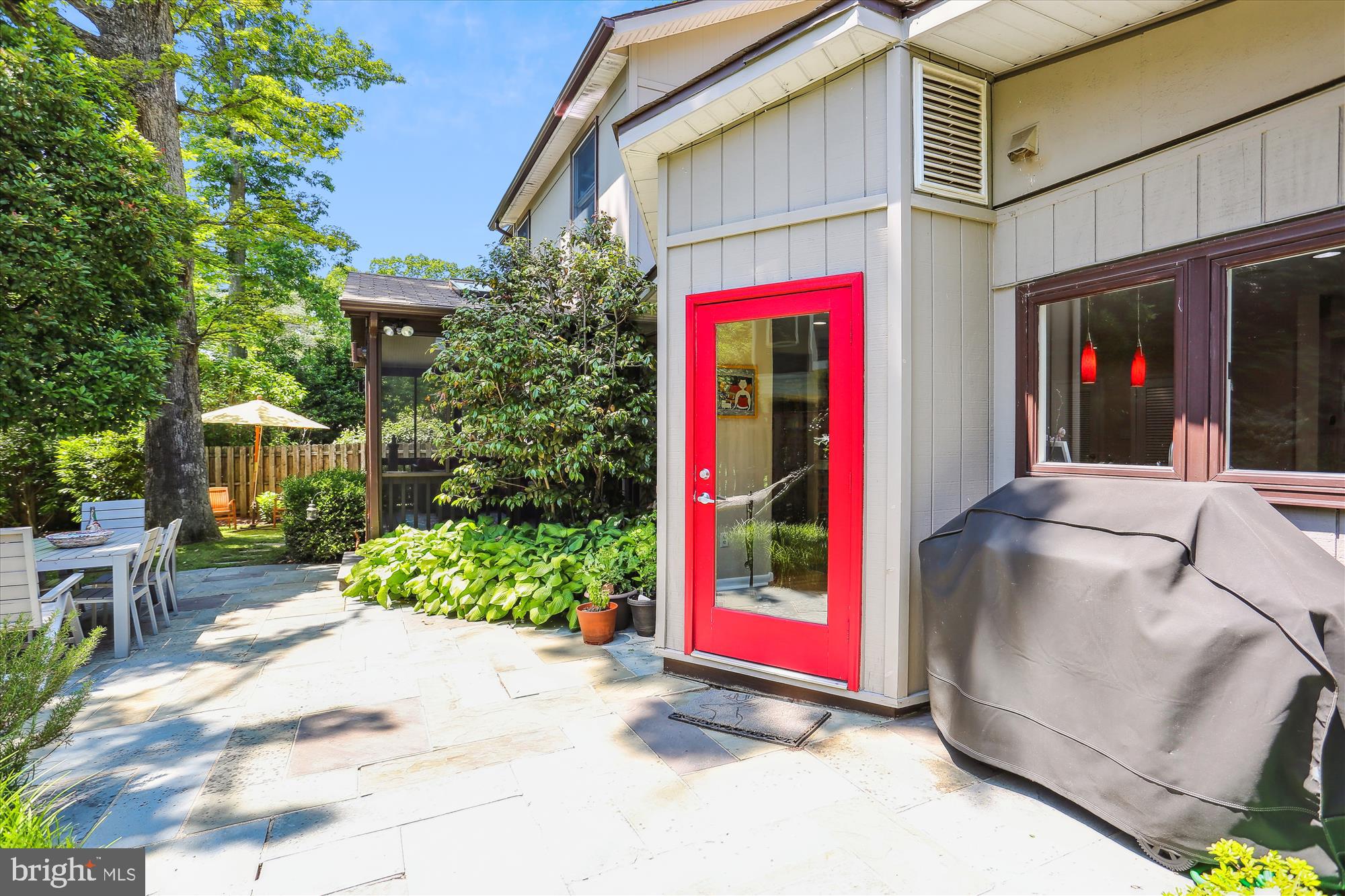 6521 East Halbert Road Bethesda, MD 20817 - Photo 39 of 52 Large Stone Patio