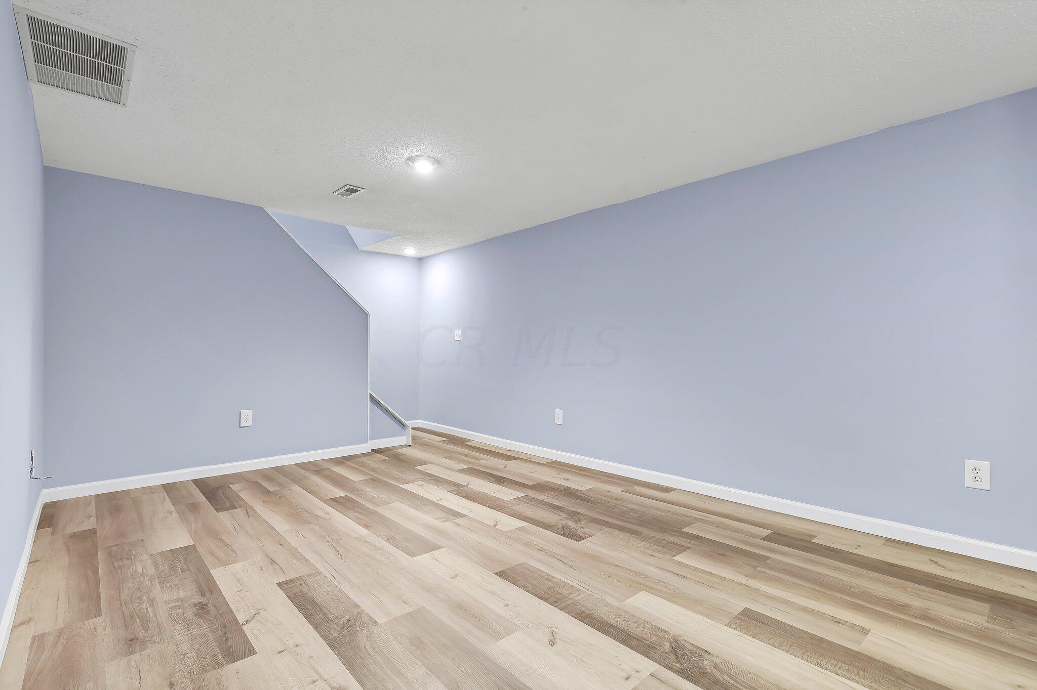 4429 Ramsdell Drive Columbus, OH 43231 - Photo 35 of 66 40-web-or-mls-_MG_6158