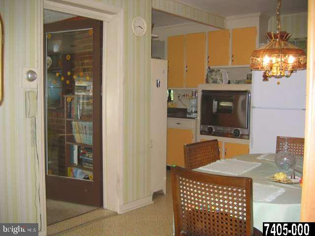 214 Greystone Road York, PA 17402 - Photo 9 of 9 Gallery Image 9