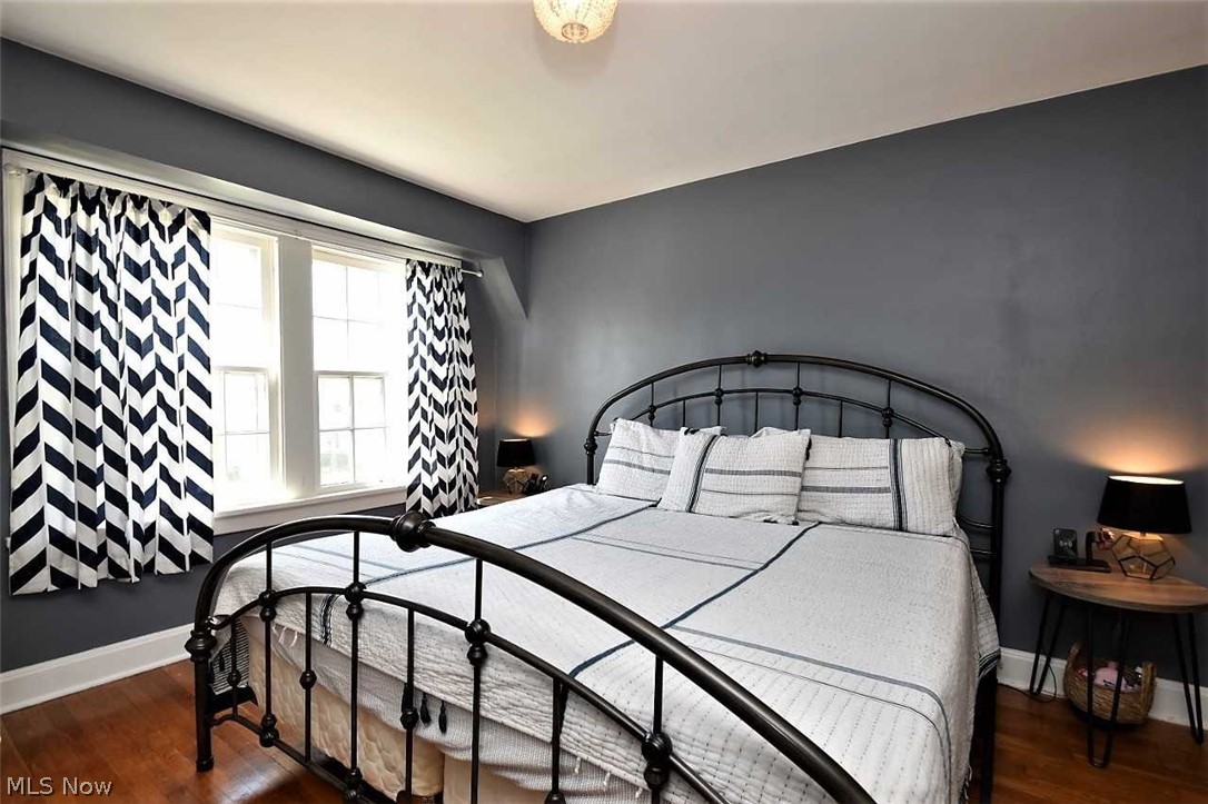 2377 Queenston Road Cleveland, OH 44118 - Photo 11 of 30 Gallery Image 11