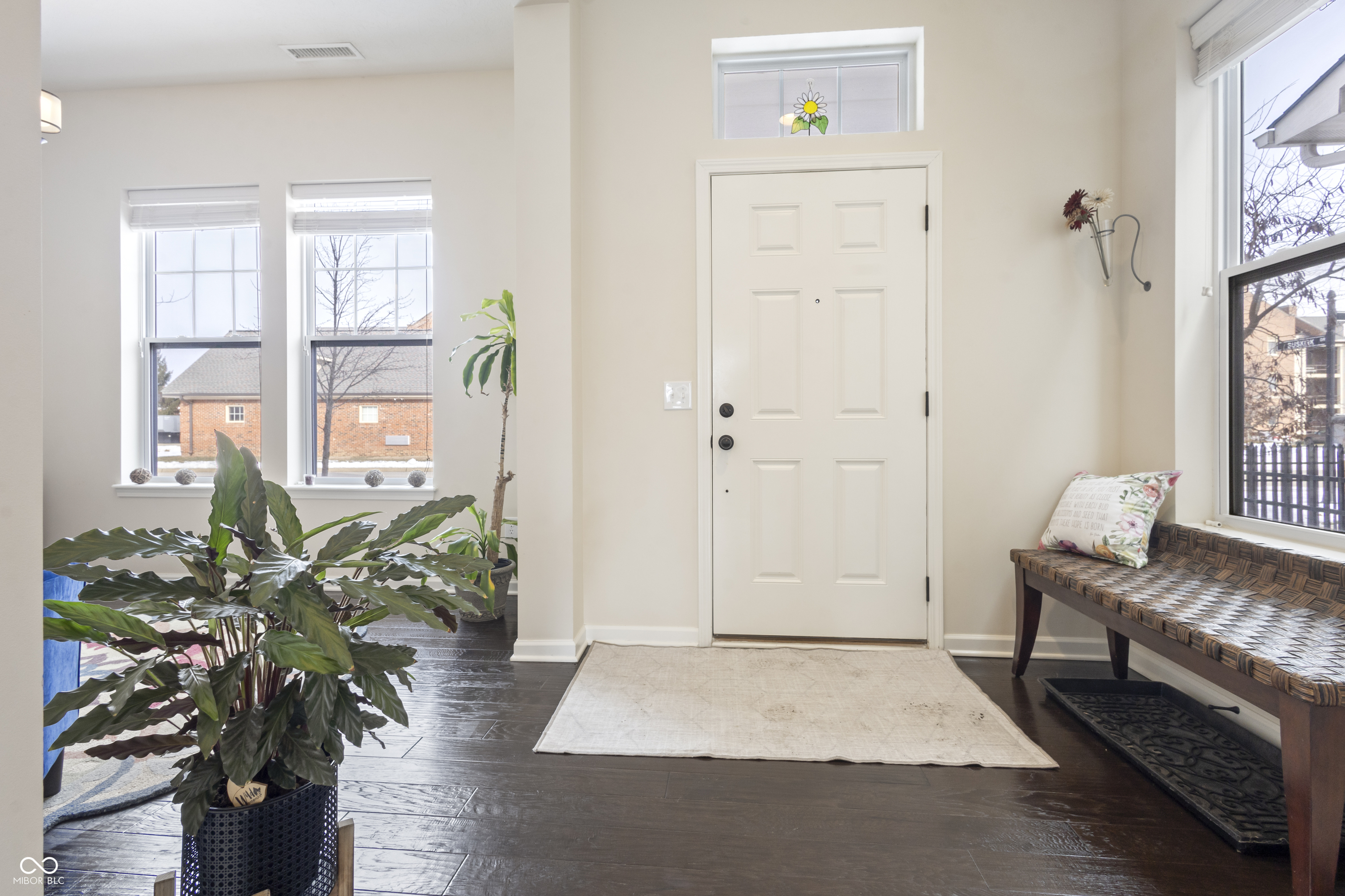 9109 Rising Road Indianapolis, IN 46216 - Photo 5 of 44