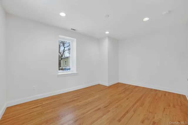 $2,400 | 142 Bannon Avenue, Unit 3, Buchanan, NY 10511