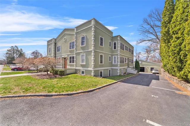 $2,400 | 142 Bannon Avenue, Unit 3, Buchanan, NY 10511