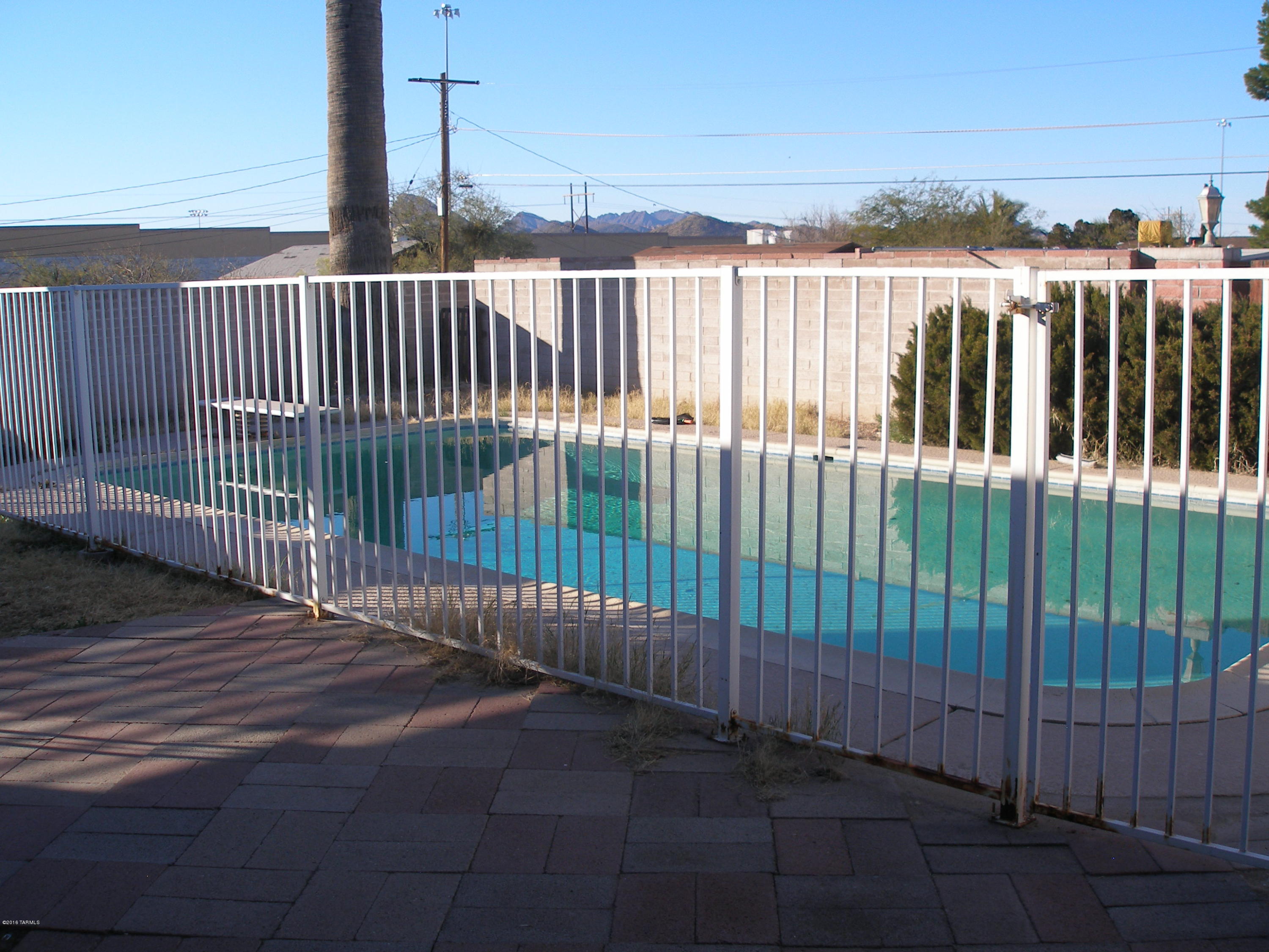 950 West Santa Rosa Street Tucson, AZ 85706 - Photo 9 of 10 Gallery Image 9