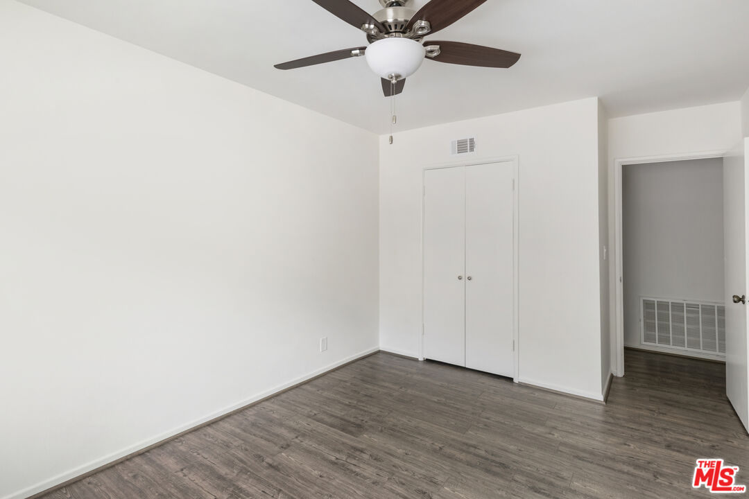 15508 Royal Ridge Road Sherman Oaks, CA 91403 - Photo 33 of 39