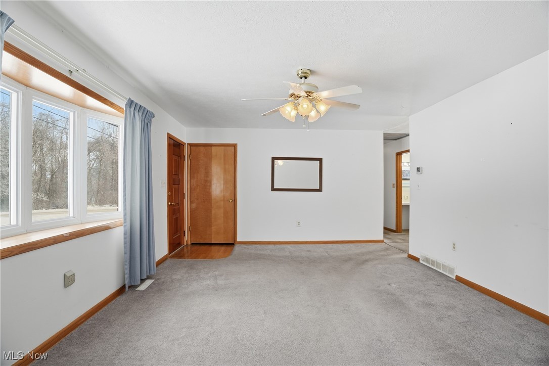 350 Blennerhassett Heights Road Washington, WV 26181 - Photo 5 of 50