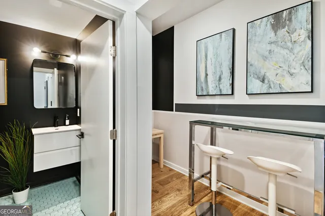 $2,750 | 208 12th Street Northeast, Unit 301, Atlanta, GA 30309