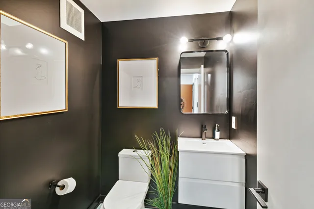 $2,750 | 208 12th Street Northeast, Unit 301, Atlanta, GA 30309