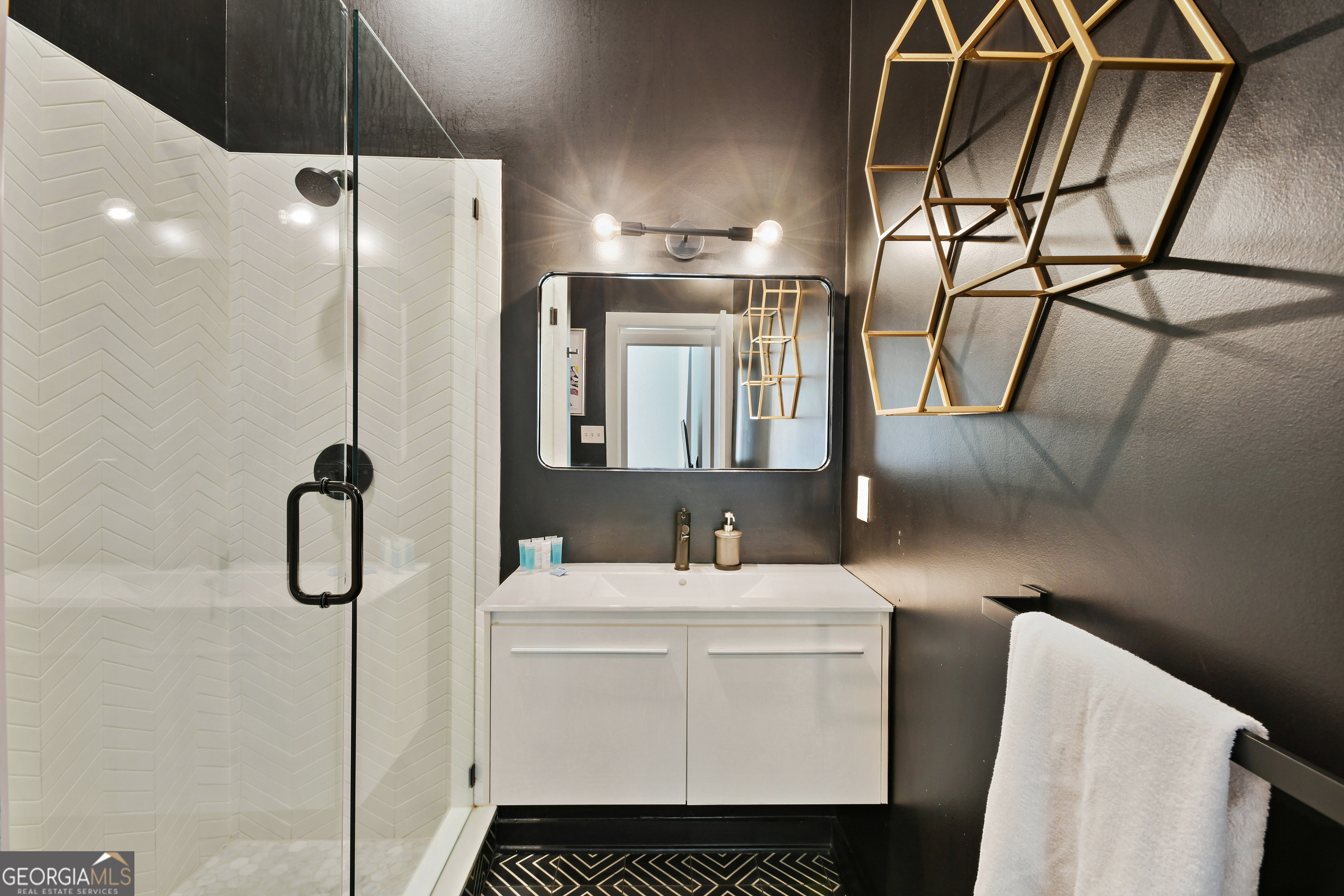 208 12th Street Northeast, Unit 301 Atlanta, GA 30309 - Photo 30 of 33