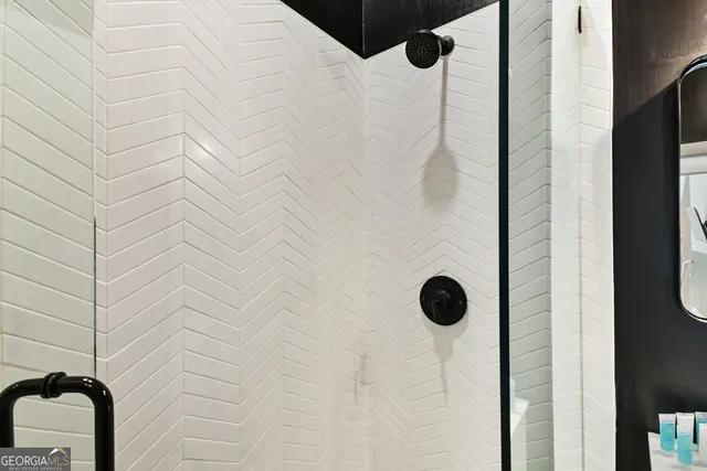 $2,750 | 208 12th Street Northeast, Unit 301, Atlanta, GA 30309