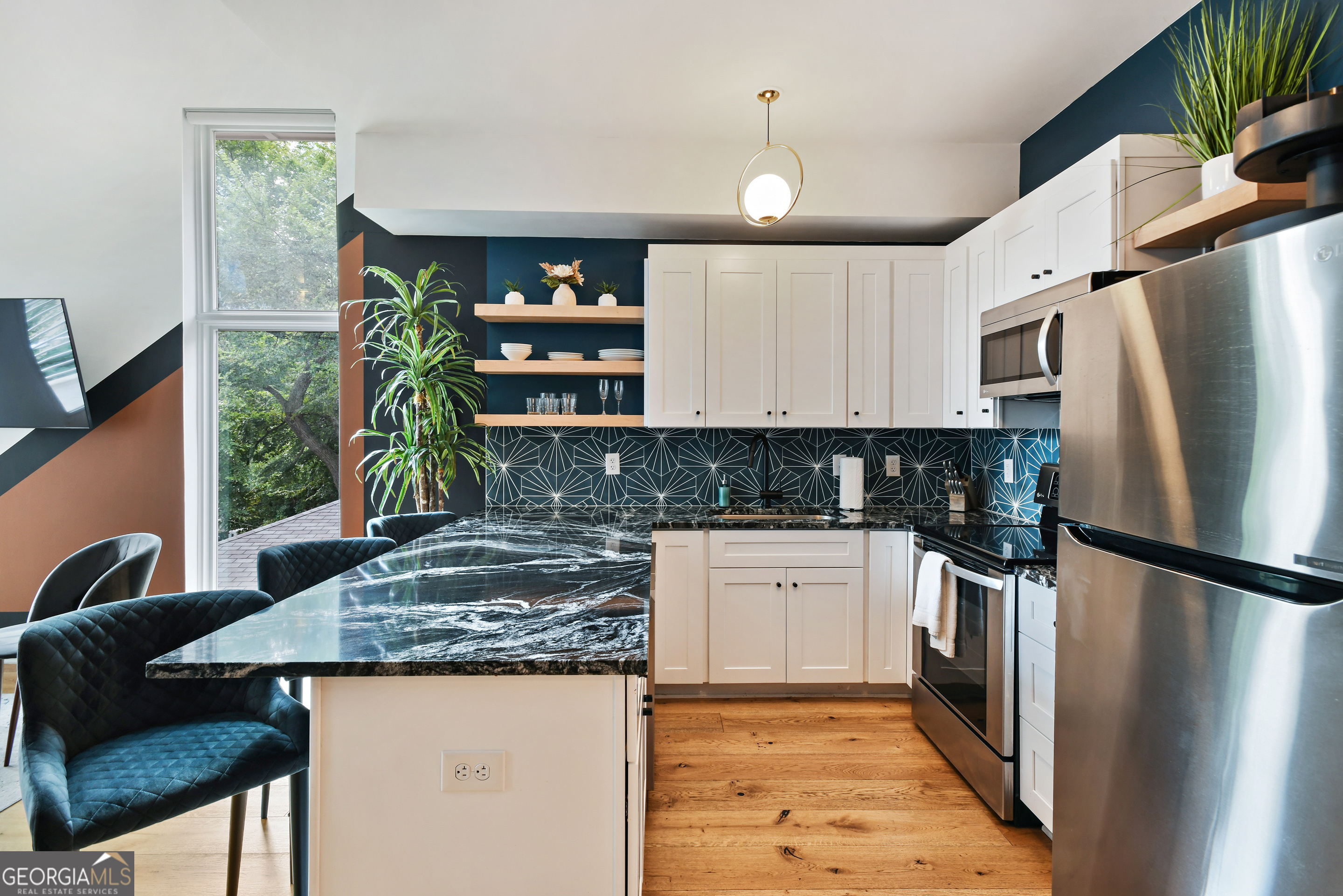 208 12th Street Northeast, Unit 301 Atlanta, GA 30309 - Photo 6 of 33