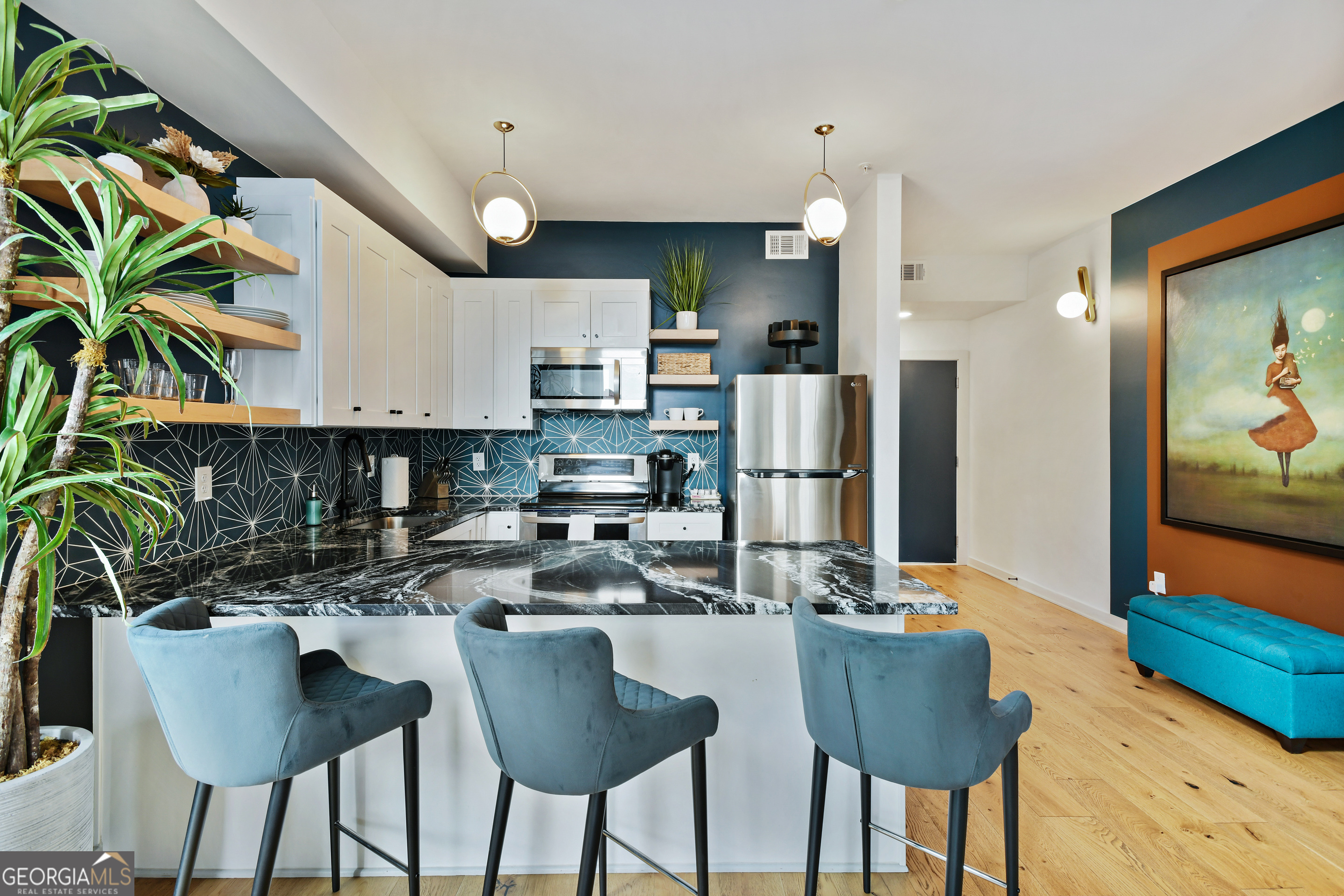 208 12th Street Northeast, Unit 301 Atlanta, GA 30309 - Photo 9 of 33