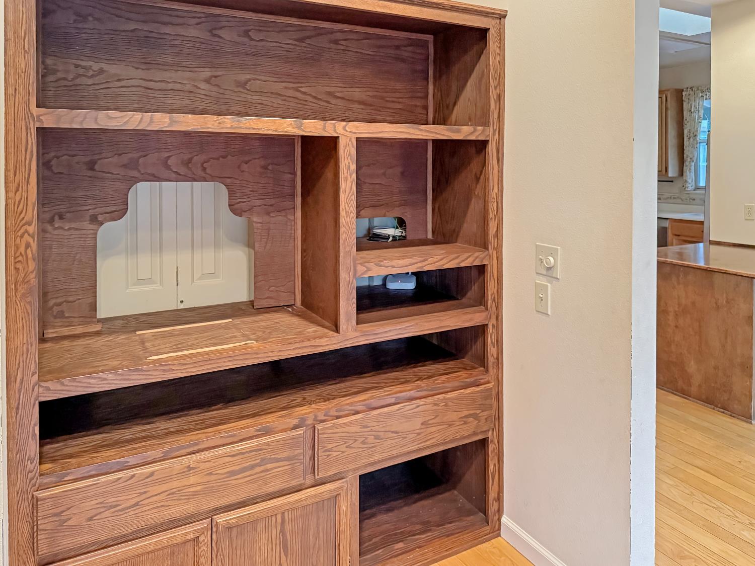12439 Homestead Way Auburn, CA 95603 - Photo 14 of 27 a bathroom with a sink and a mirror