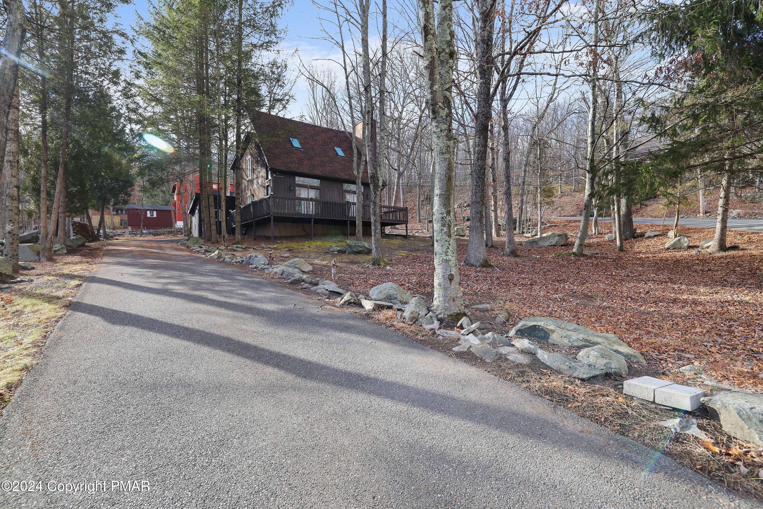 2237 Southport Drive Bushkill, PA 18324 - Photo 1 of 27 Street View