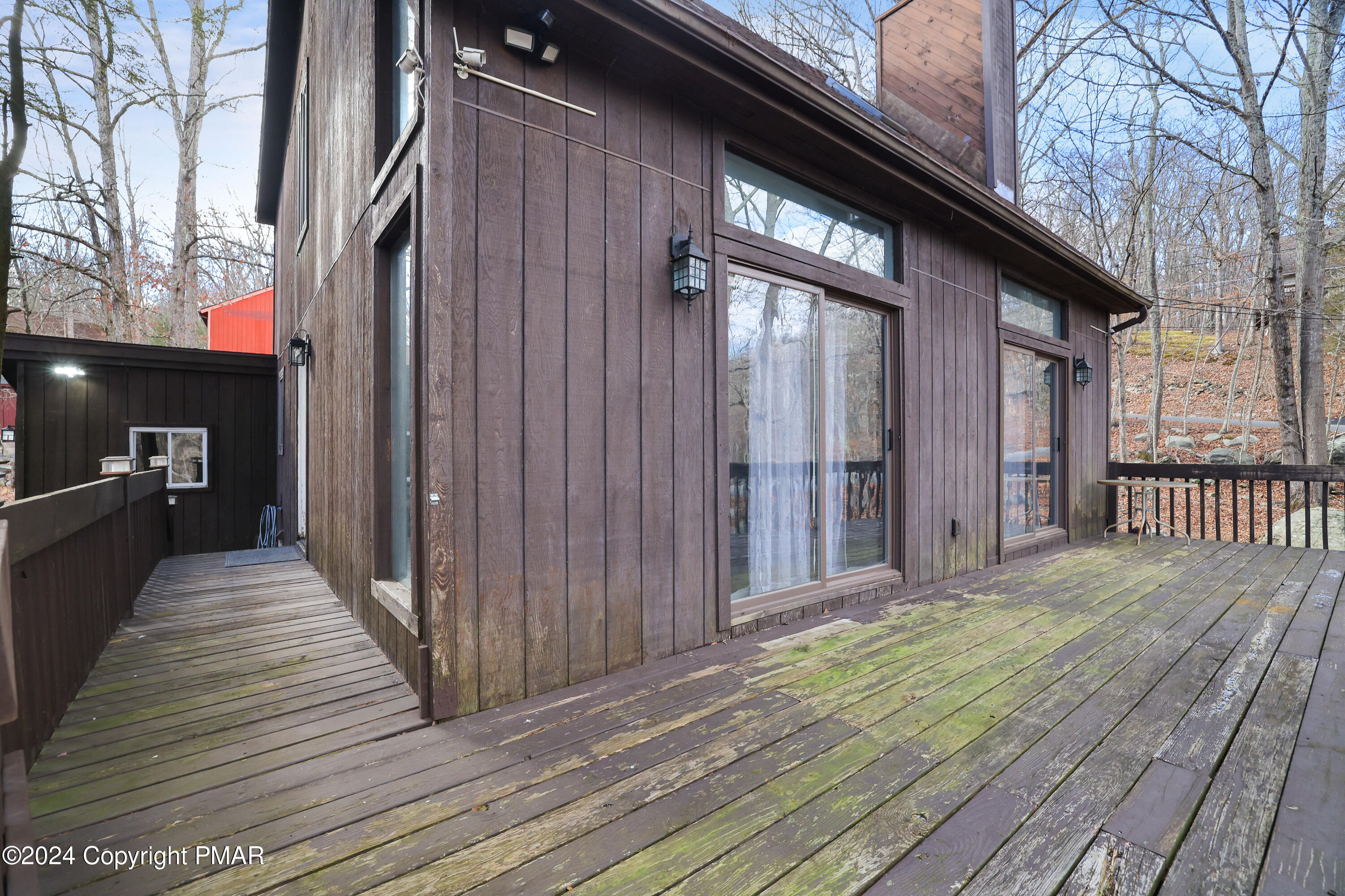 2237 Southport Drive Bushkill, PA 18324 - Photo 26 of 27 Front Deck