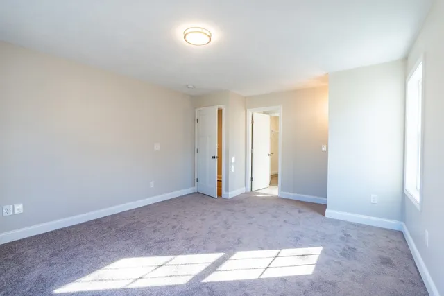 $3,600 | 100 Brentwood Avenue, Warwick, RI 02886