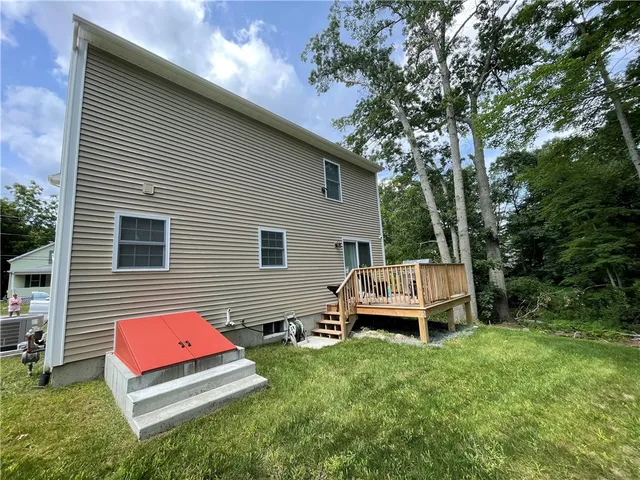 $3,600 | 100 Brentwood Avenue, Warwick, RI 02886