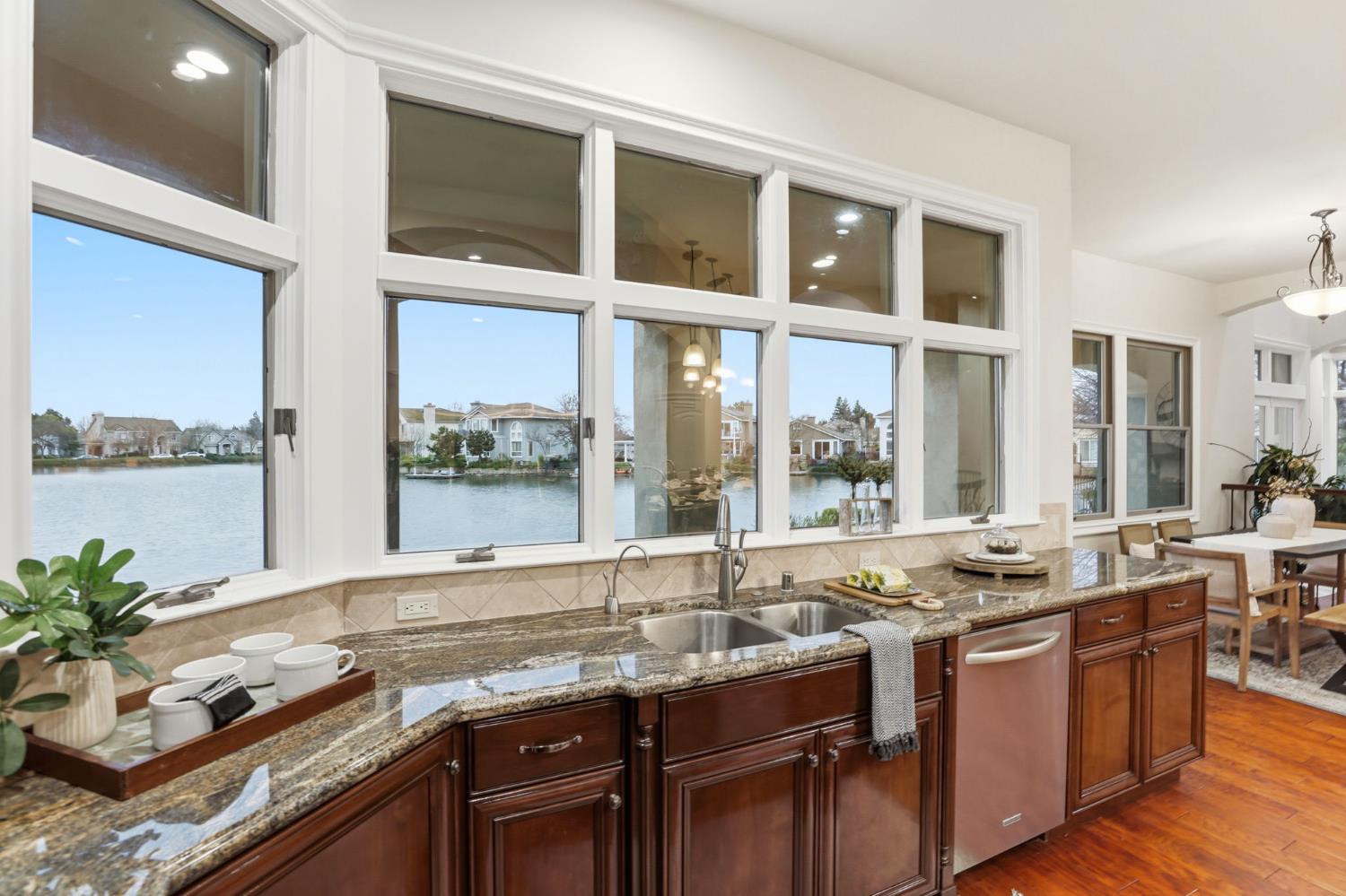 3604 Agneta Court Elk Grove, CA 95758 - Photo 16 of 72