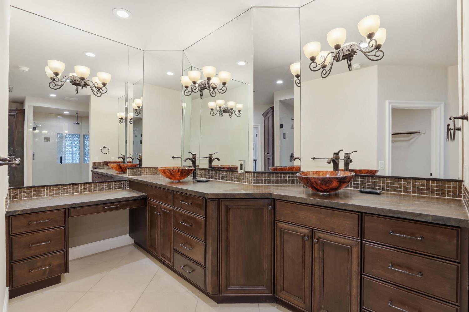 3604 Agneta Court Elk Grove, CA 95758 - Photo 27 of 72