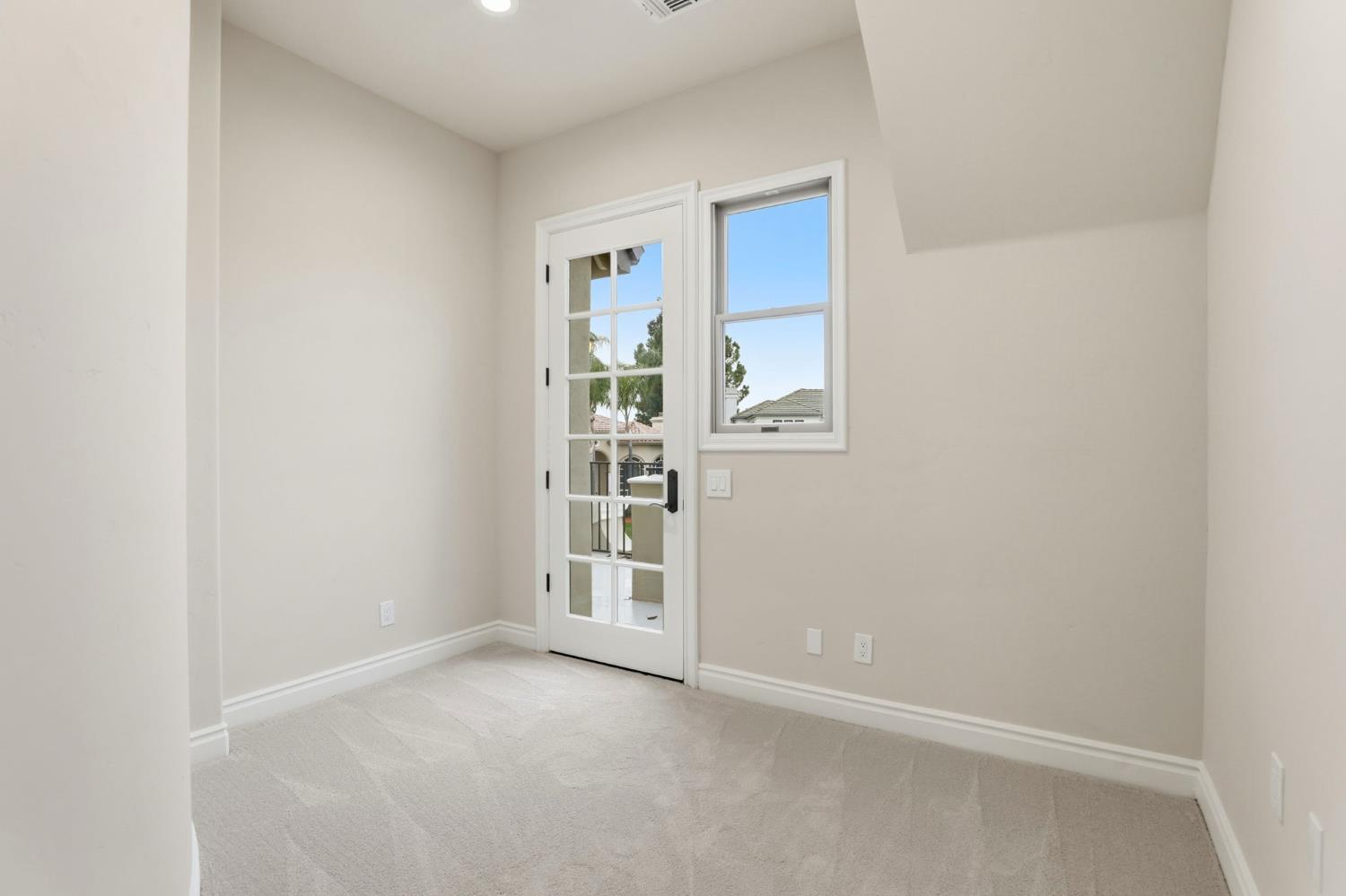 3604 Agneta Court Elk Grove, CA 95758 - Photo 43 of 72