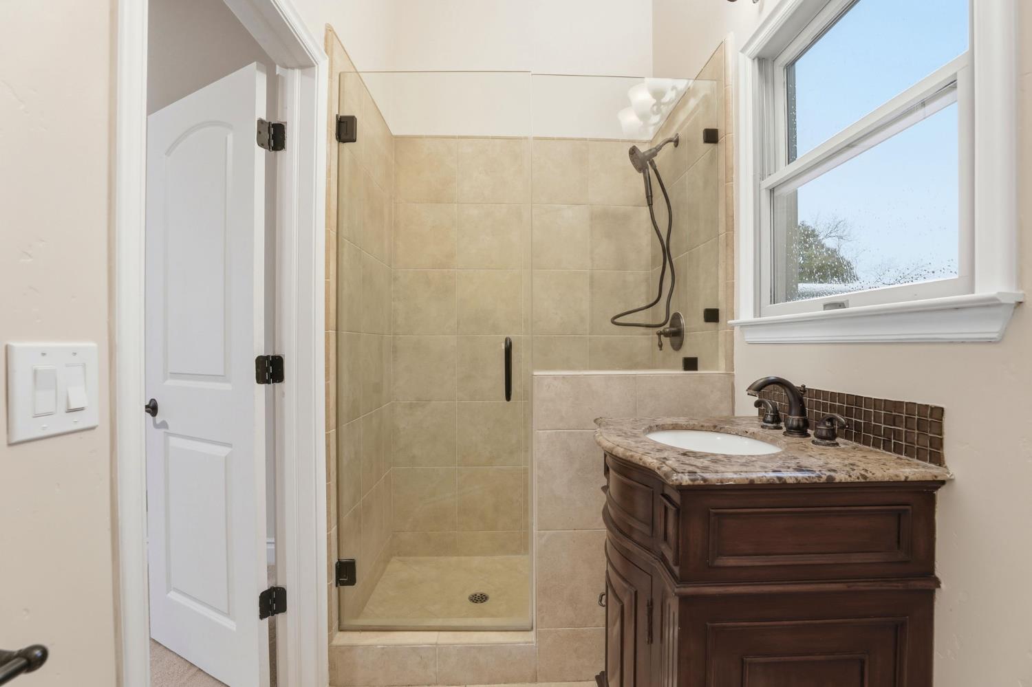 3604 Agneta Court Elk Grove, CA 95758 - Photo 48 of 72