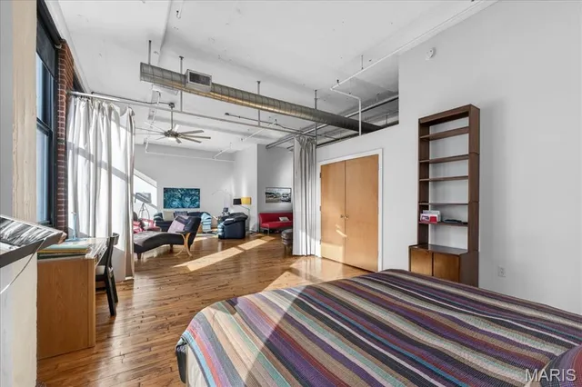 $175,000 | 1010 St Charles Street, Unit 904, St. Louis, MO 63101