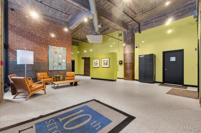 $175,000 | 1010 St Charles Street, Unit 904, St. Louis, MO 63101