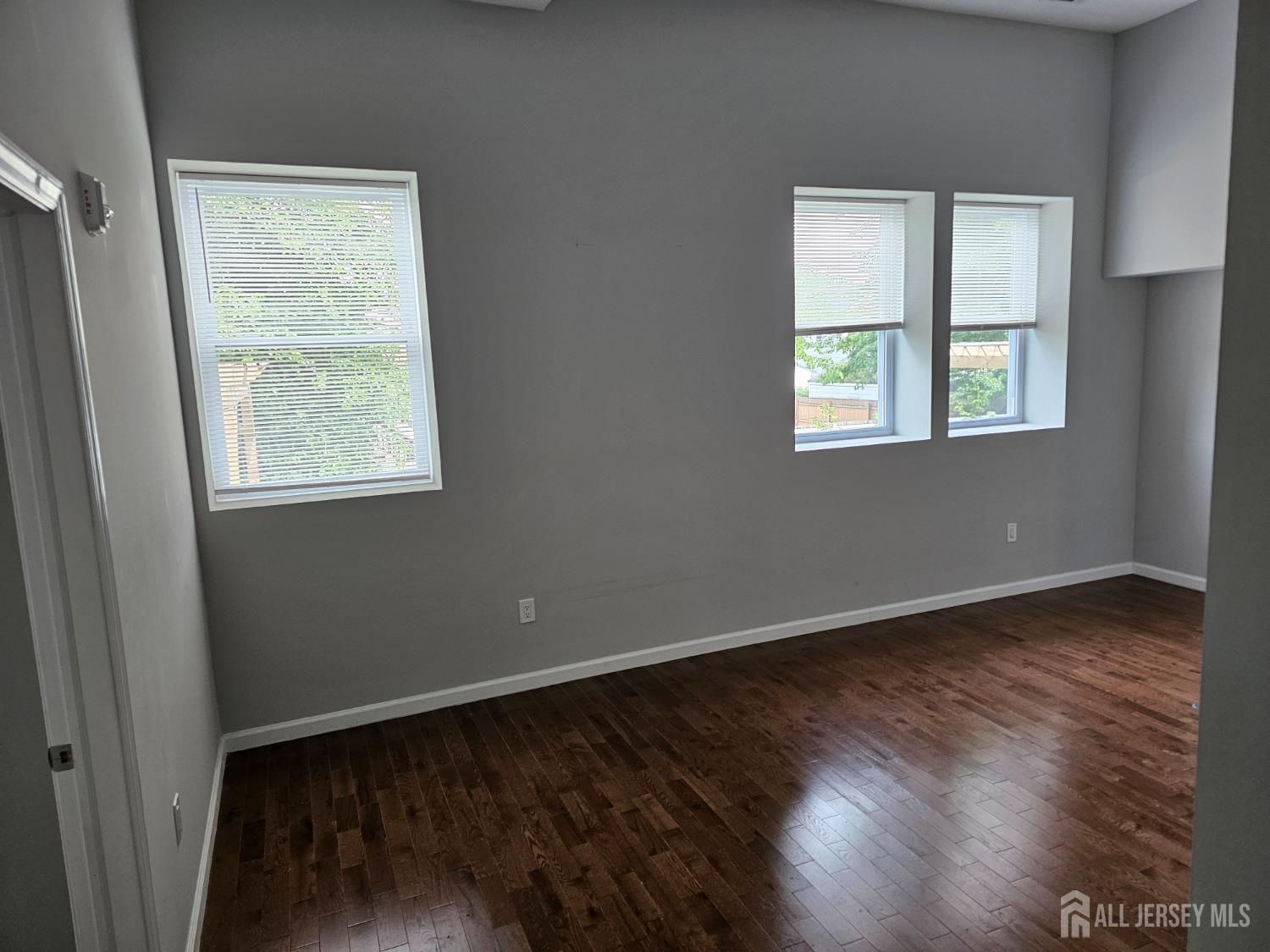 33 2nd Street Raritan, NJ 08869 - Photo 9 of 10
