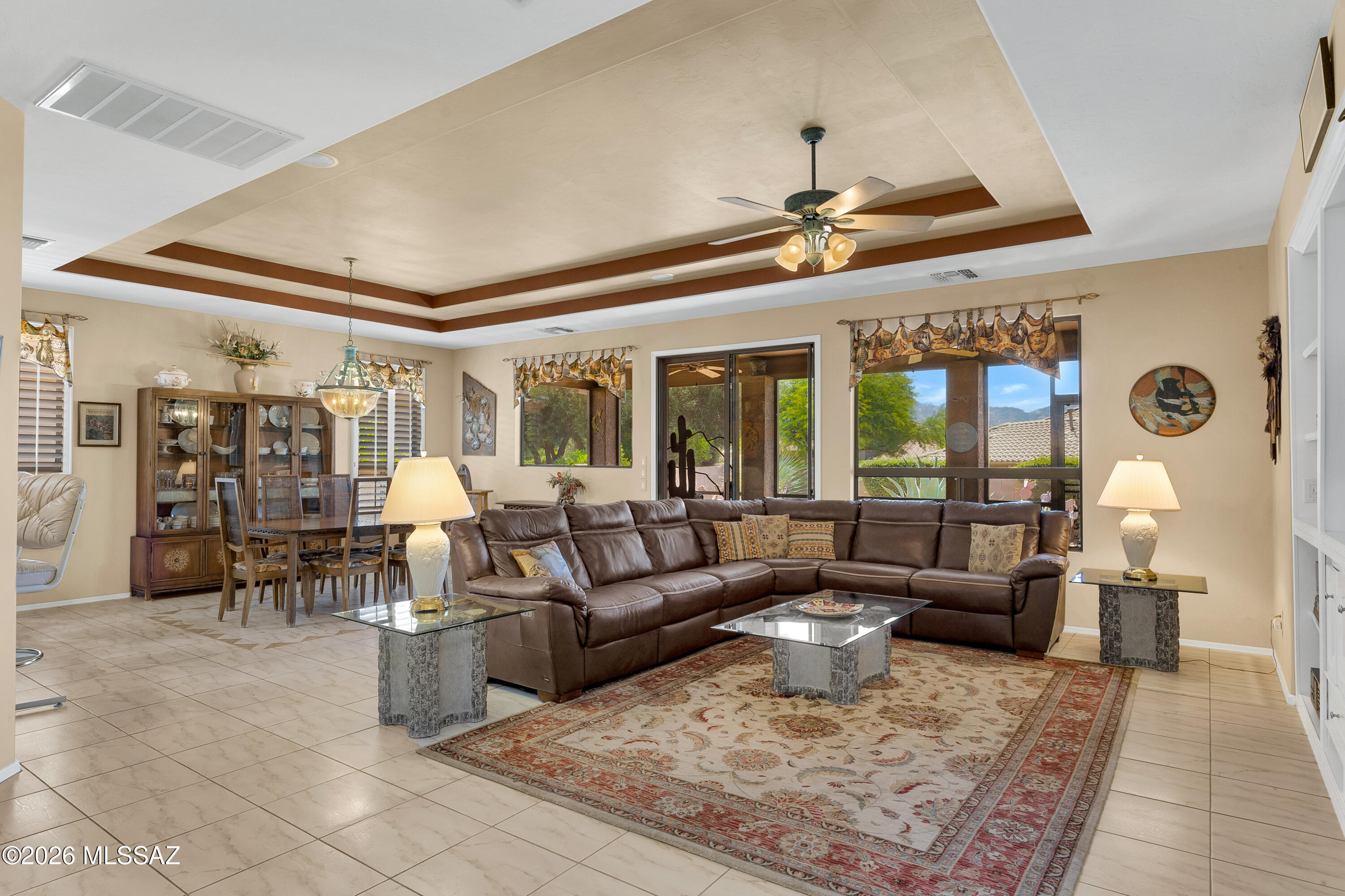 62441 East Northwood Road Tucson, AZ 85739 - Photo 4 of 37 Open Great Room/Dining