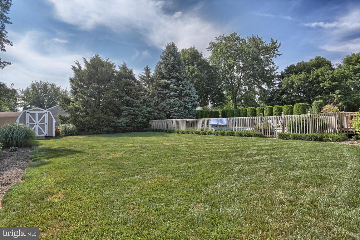434 Coach House Lane Lititz, PA 17543 - Photo 2 of 34 Gallery Image 2
