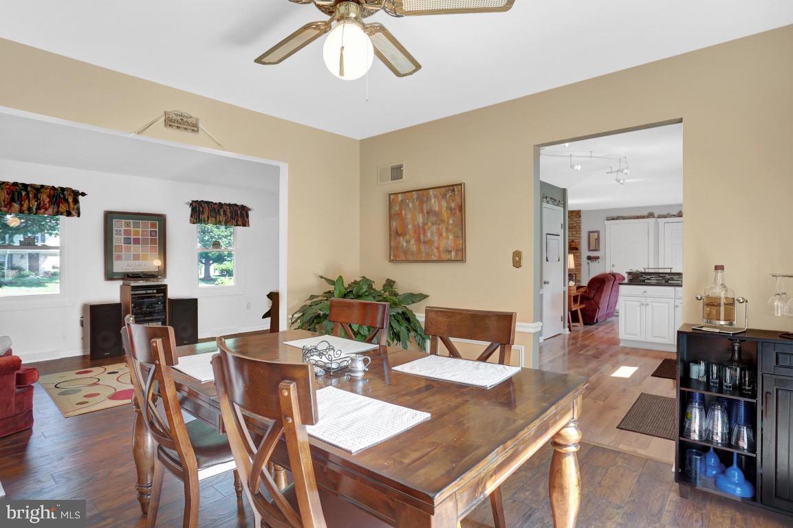 434 Coach House Lane Lititz, PA 17543 - Photo 17 of 34 Gallery Image 17