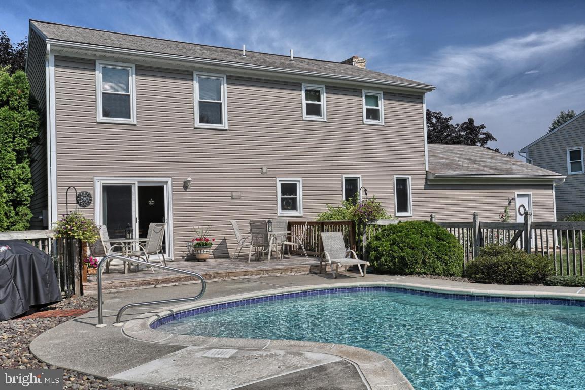 434 Coach House Lane Lititz, PA 17543 - Photo 9 of 34 Gallery Image 9