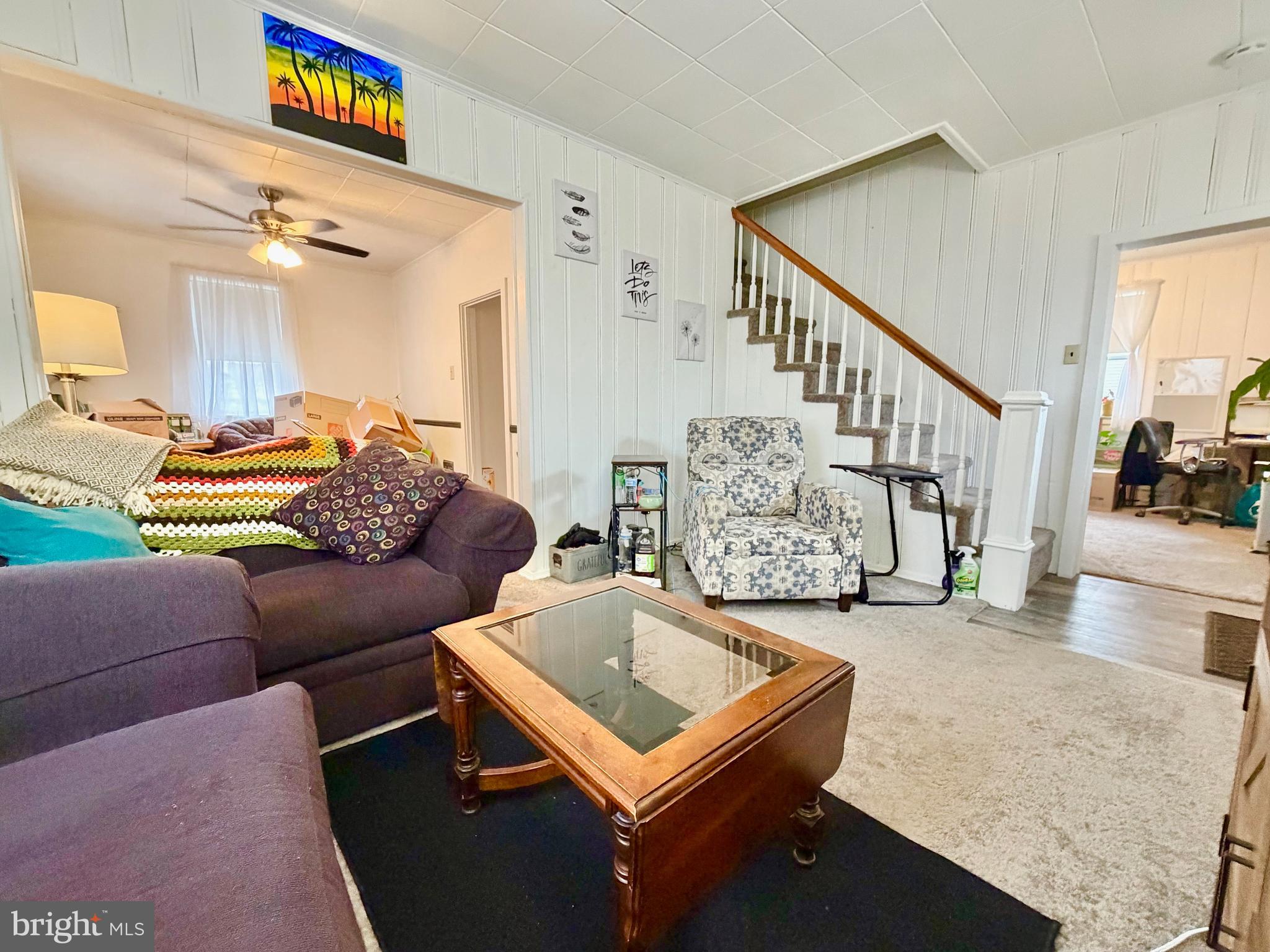 817 Woodlane Road Westampton, NJ 08060 - Photo 2 of 35 Living Room