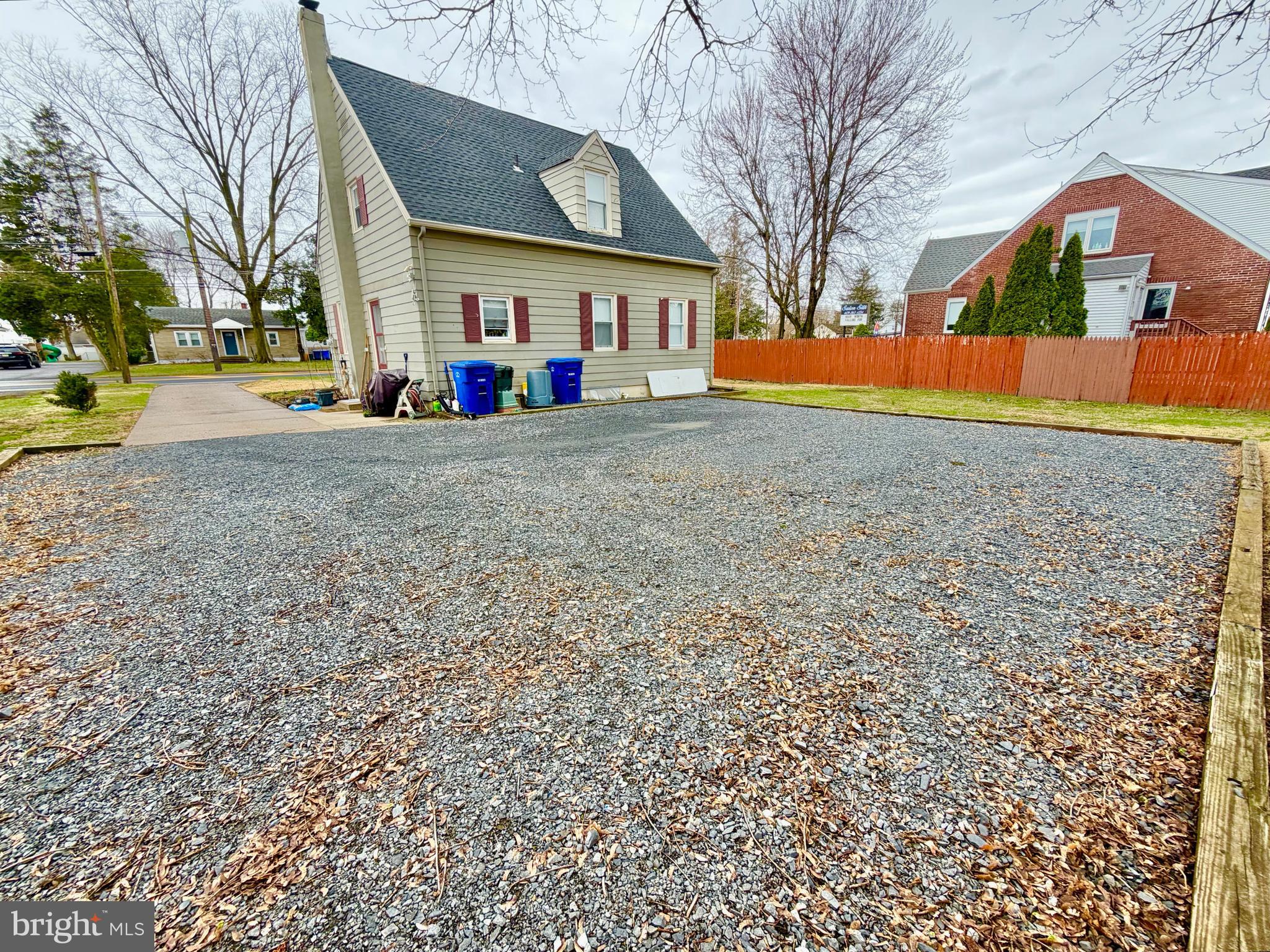 817 Woodlane Road Westampton, NJ 08060 - Photo 28 of 35 Lots of Parking