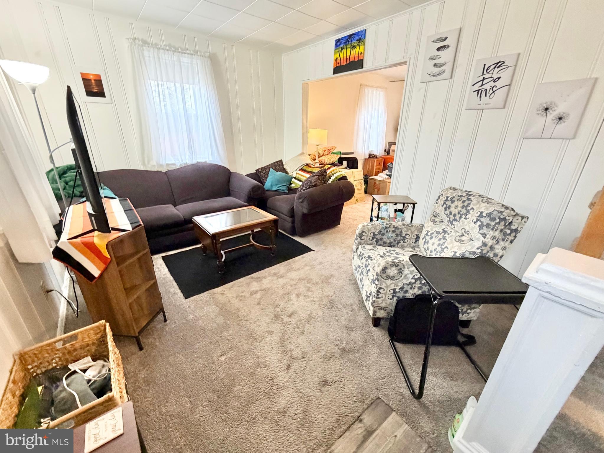 817 Woodlane Road Westampton, NJ 08060 - Photo 3 of 35 Living Room