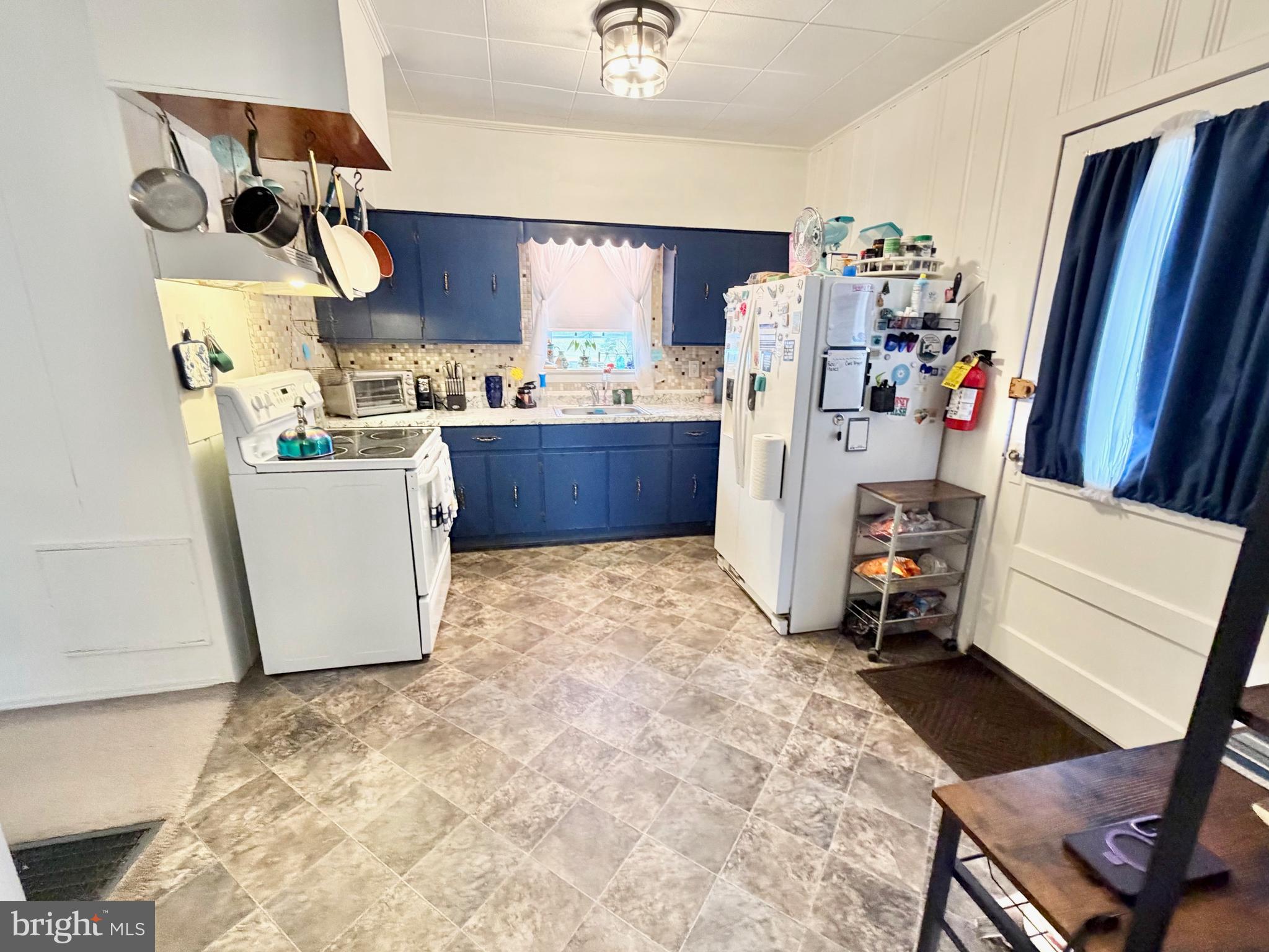 817 Woodlane Road Westampton, NJ 08060 - Photo 8 of 35 Kitchen