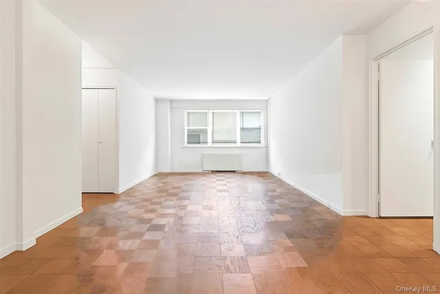 $668,000 | 77 East 12th Street, Unit 17K | Greenwich Village