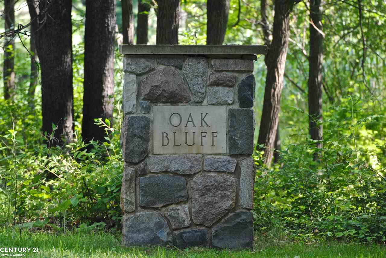 5521 Oak Bluff Road Rochester, MI 48306 - Photo 3 of 8