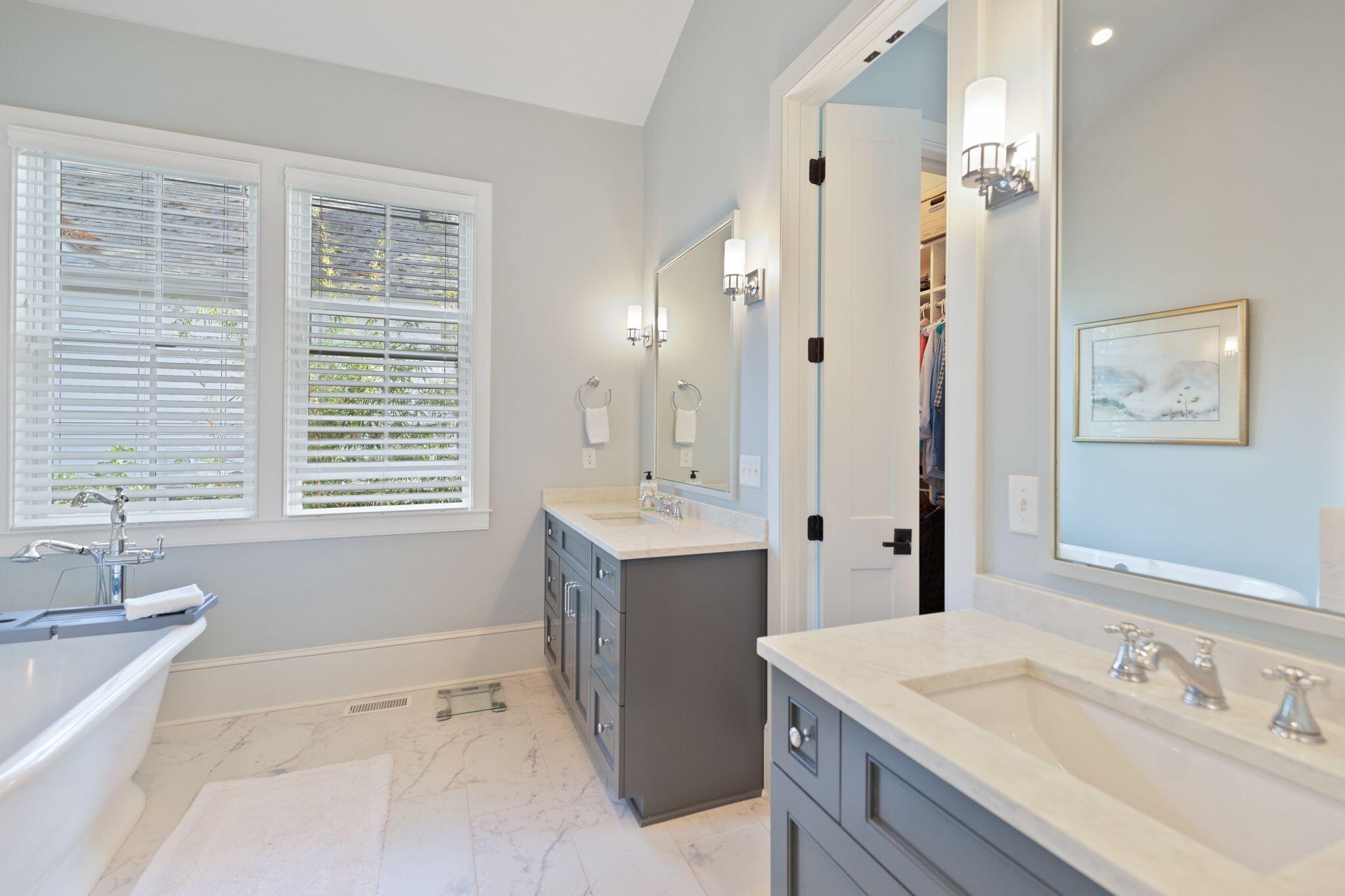 43 Joggling Street Mount Pleasant, SC 29464 - Photo 26 of 48 LOVELY BATHROOM W/ DOUBLE VANITIES